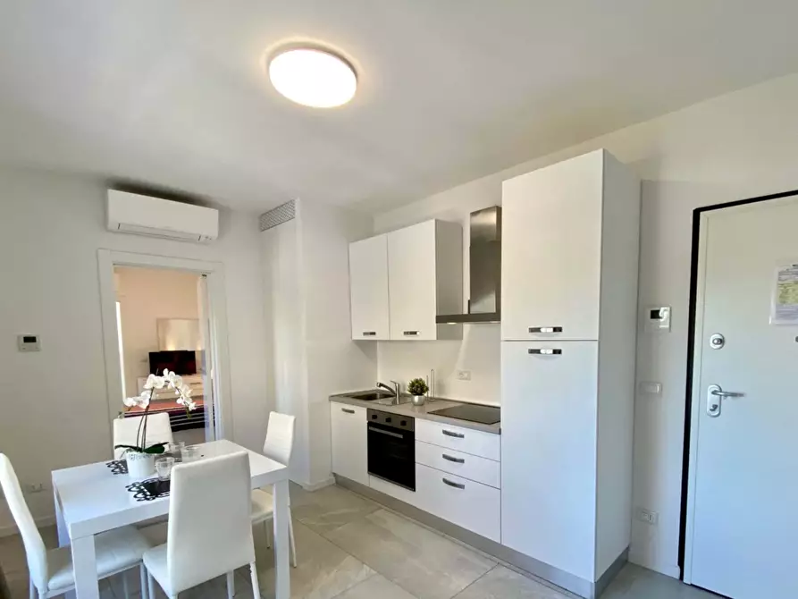 Immagine 4 di Appartamento in affitto  in Via Stendhal18 a Bologna