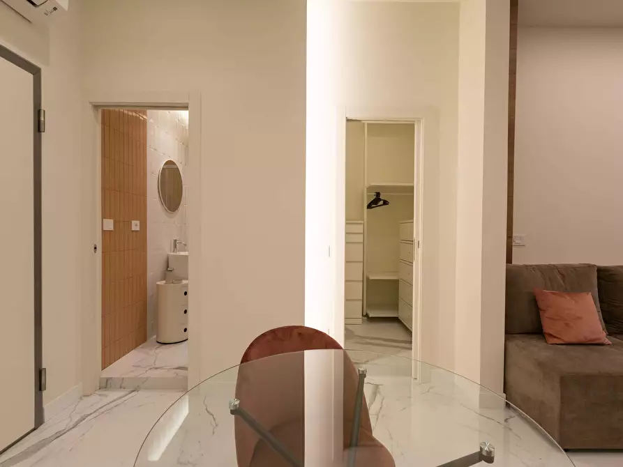 Immagine 8 di Appartamento in affitto  in Via Francesco Daverio6 a Milano