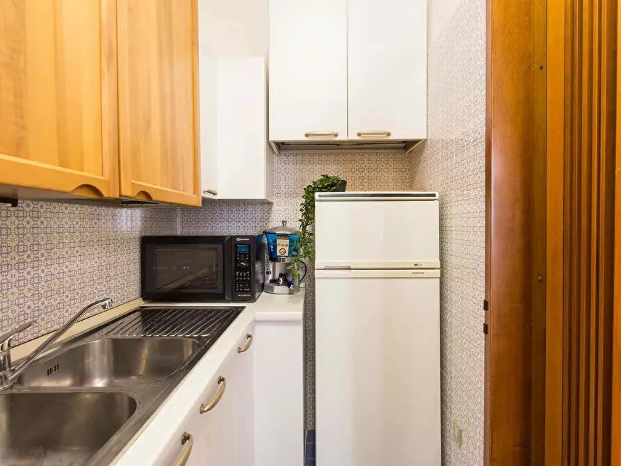 Immagine 9 di Appartamento in affitto  in Via Egadi a Milano