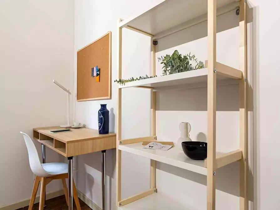 Immagine 4 di Camera in affitto  in Via Ausonio16 a Milano