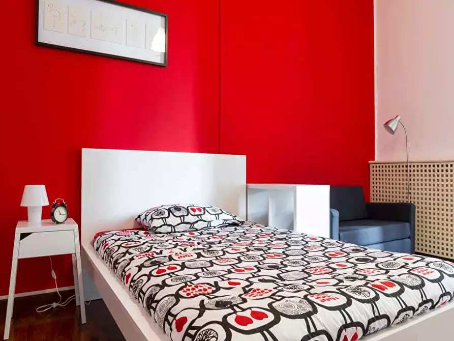 Immagine 1 di Camera in affitto  in Viale Sabotino5 a Milano