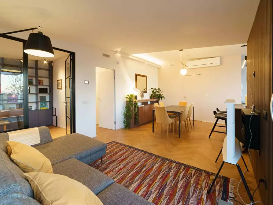 Immagine 4 di Appartamento in affitto  in Viale Francesco Restelli3 a Milano