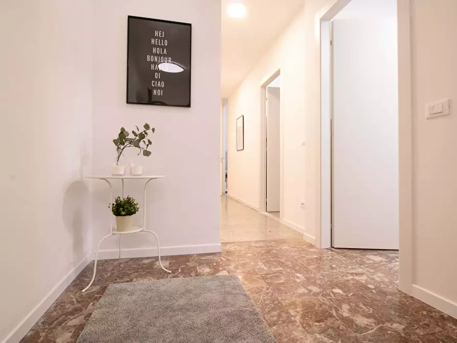 Immagine 13 di Camera in affitto  in Via Firenze16 a Vicenza