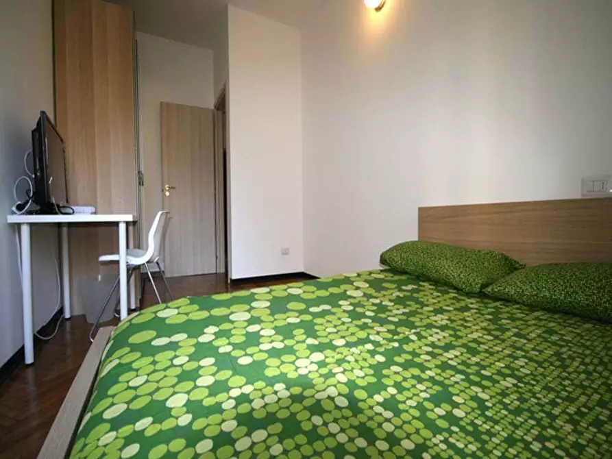 Immagine 5 di Camera in affitto  in Via Lecco22 a Milano