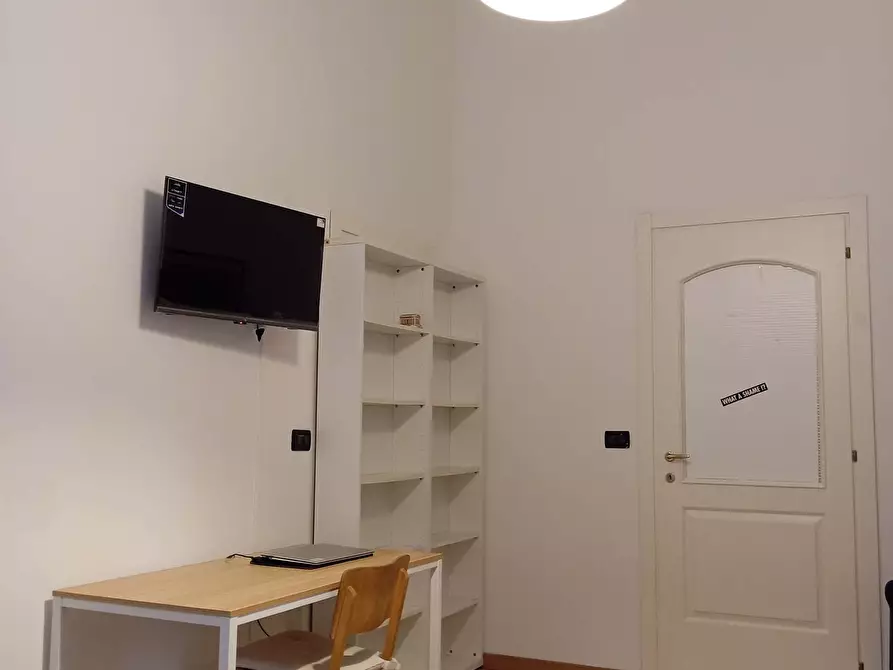Immagine 4 di Camera in affitto  in Via Angelo Poliziano27 a Roma