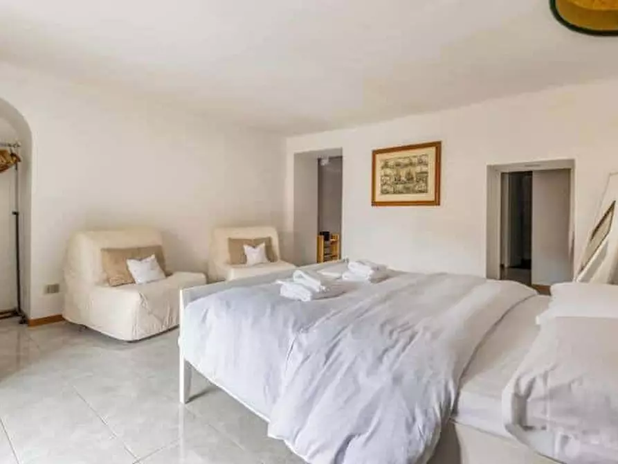 Immagine 9 di Appartamento in affitto  in Via Mortara4 a Milano