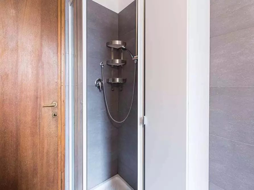 Immagine 9 di Camera in affitto  in Via Rubens23 a Milano