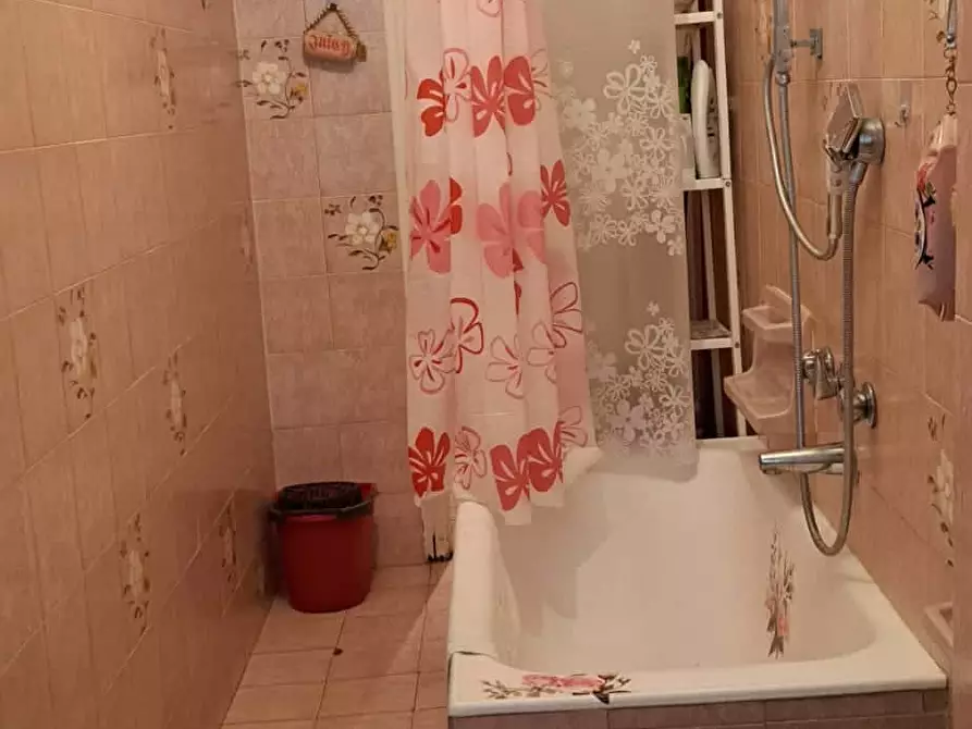 Immagine 13 di Camera in affitto  in Via Bernardino Verro41 a Milano