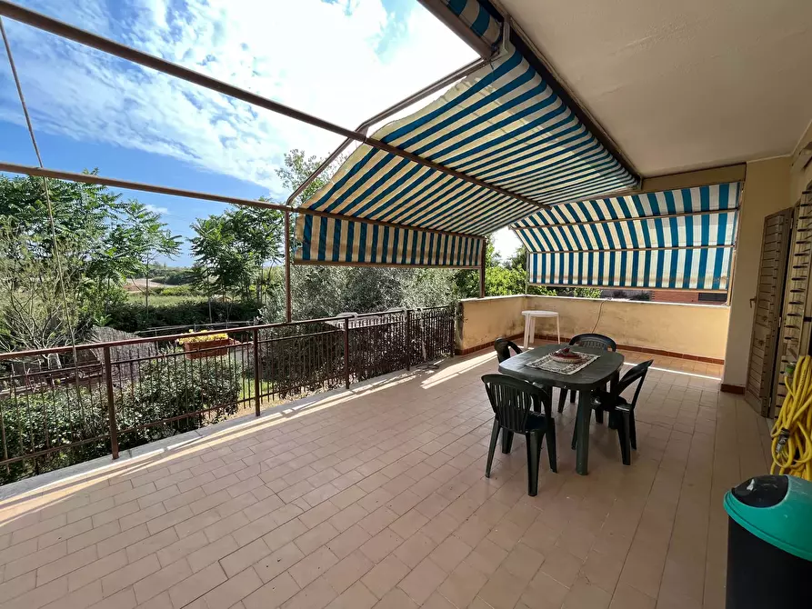 Immagine 8 di Camera in affitto  in Via Tullio Ascarelli99 a Roma