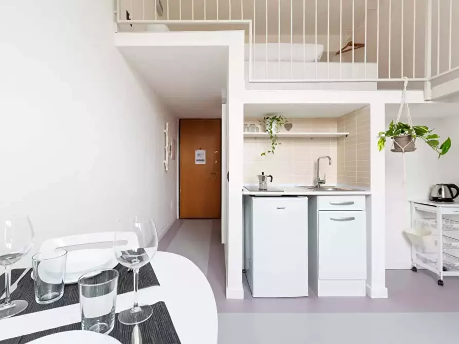 Immagine 4 di Appartamento in affitto  in Corso Magenta25 a Milano