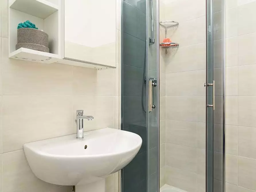 Immagine 11 di Camera in affitto  in Via Alfredo Campanini3 a Milano