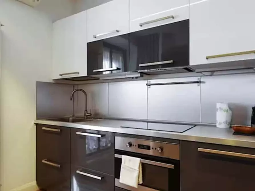 Immagine 25 di Appartamento in affitto  in Via Felice Casati22 a Milano