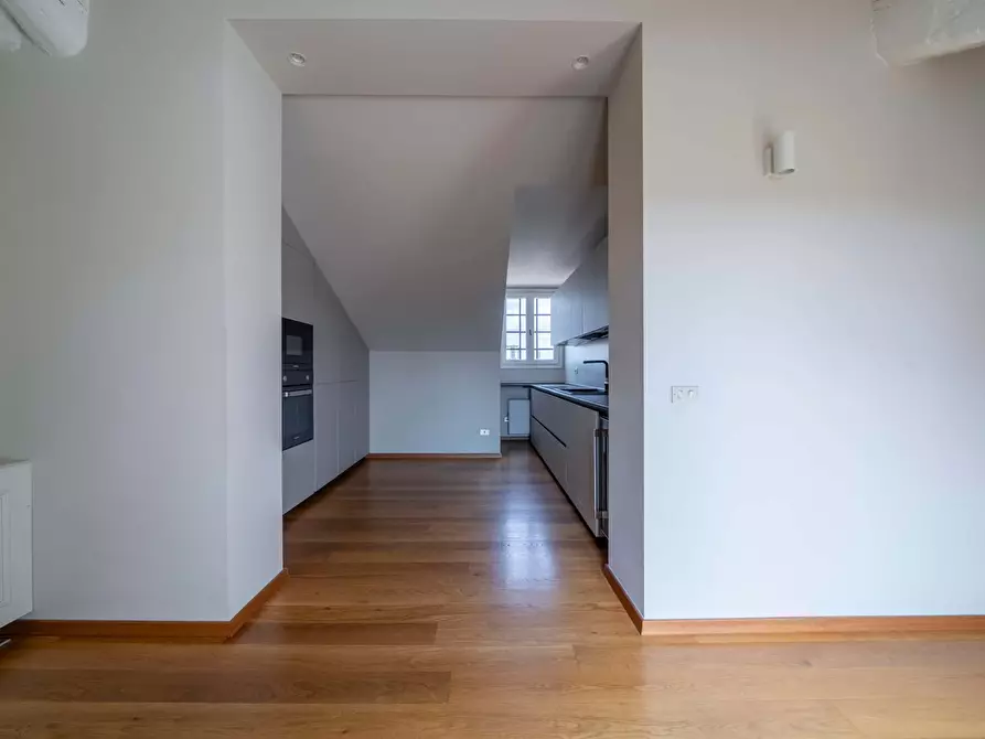 Immagine 9 di Appartamento in affitto  in Corso Vercelli1 a Milano