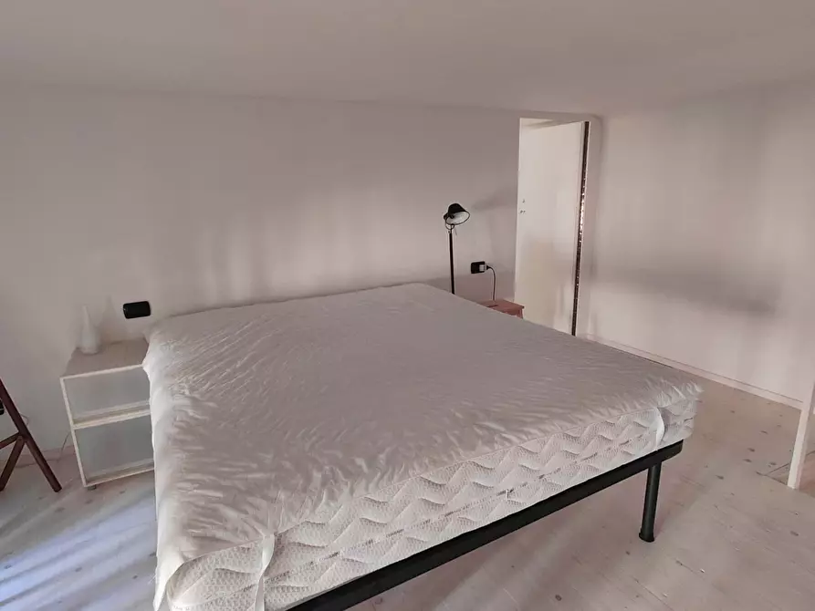 Immagine 13 di Appartamento in affitto  in Via Luigi Settembrini60 a Milano