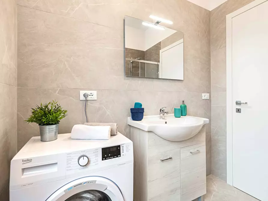 Immagine 12 di Camera in affitto  in Via Nizza5 a Padova