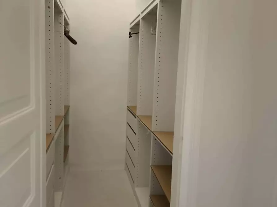 Immagine 29 di Appartamento in affitto  in Via Irnerio9 a Bologna