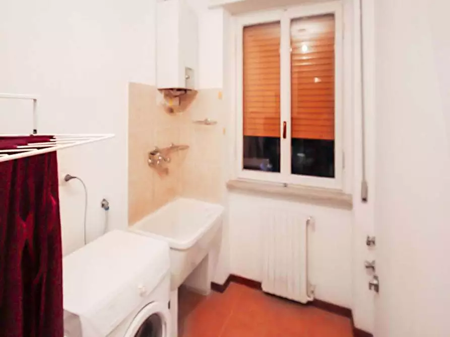 Immagine 3 di Camera in affitto  in Via Emilio De Marchi8 a Milano