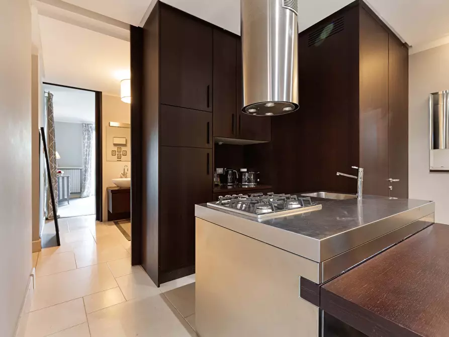 Immagine 10 di Appartamento in affitto  in Viale Elvezia6 a Milano