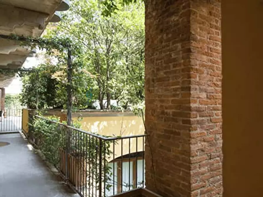 Immagine 14 di Appartamento in affitto  in Via Laghetto3 a Milano