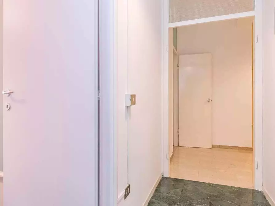 Immagine 35 di Camera in affitto  in Via Giuseppe Frua16 a Milano