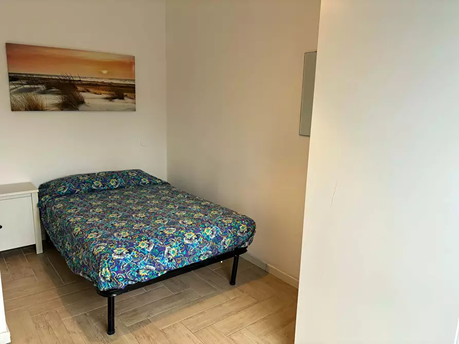 Immagine 2 di Camera in affitto  in Via Angelo de Gasperis2 a Milano