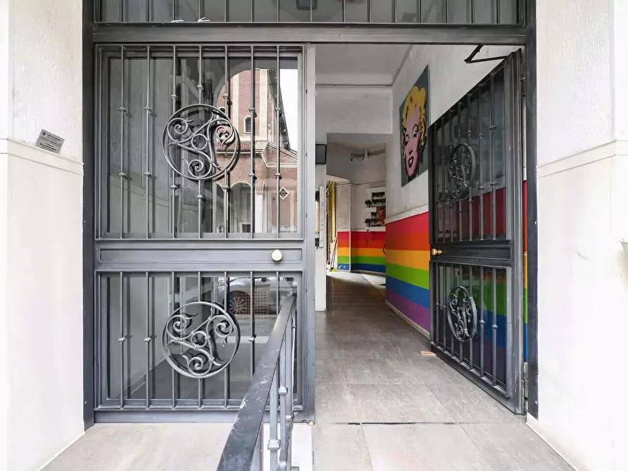 Immagine 15 di Appartamento in affitto  in Via Nino Oxilia13 a Milano