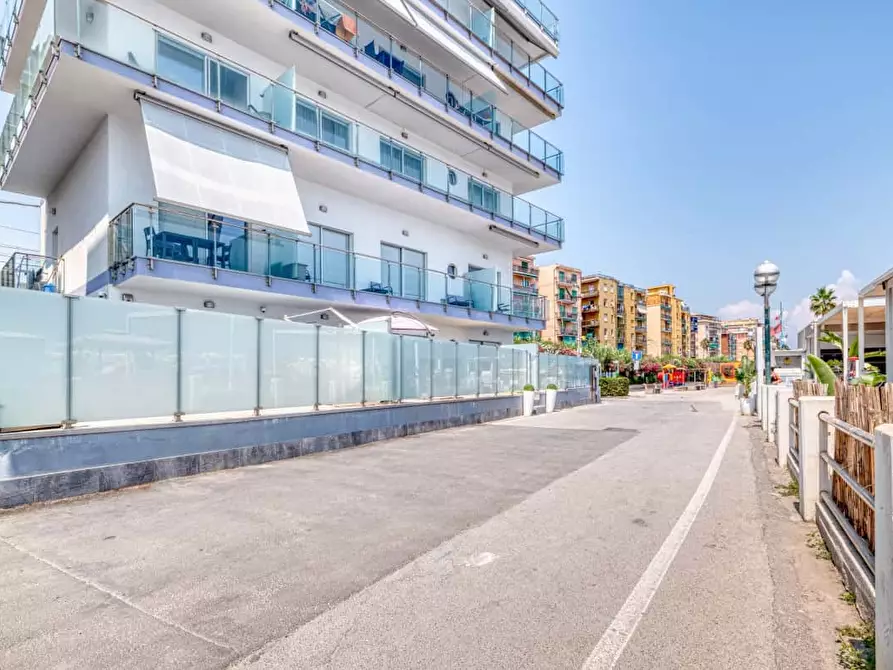 Immagine 23 di Appartamento in affitto  in Lungomare Giacomo Matteotti39 a Borghetto Santo Spirito