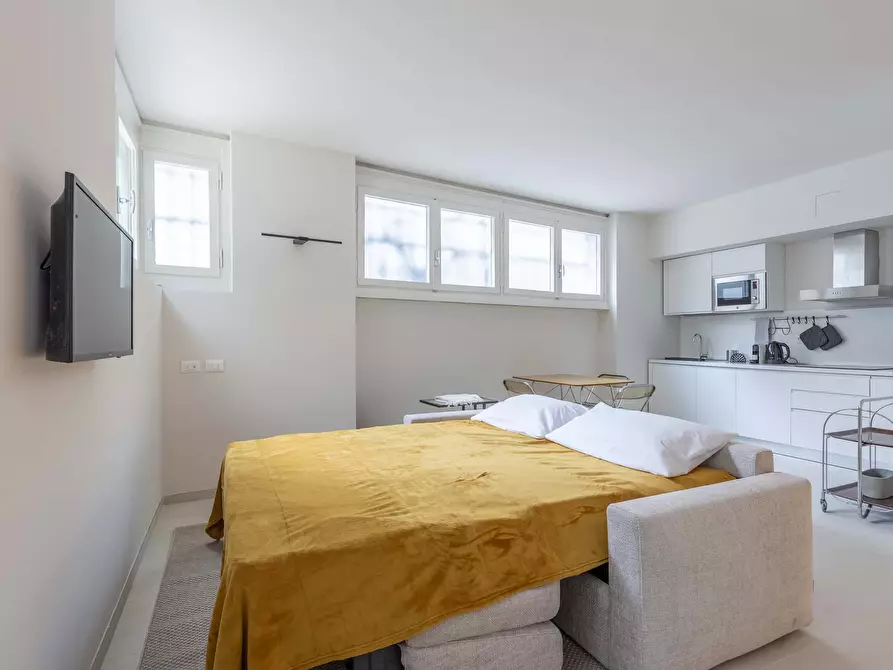 Immagine 13 di Appartamento in affitto  in Via Francesco Melzi d'Eril26 a Milano