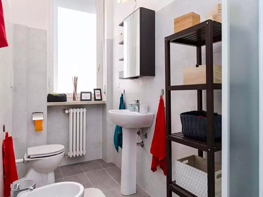 Immagine 16 di Camera in affitto  in Via Cosseria1 a Milano