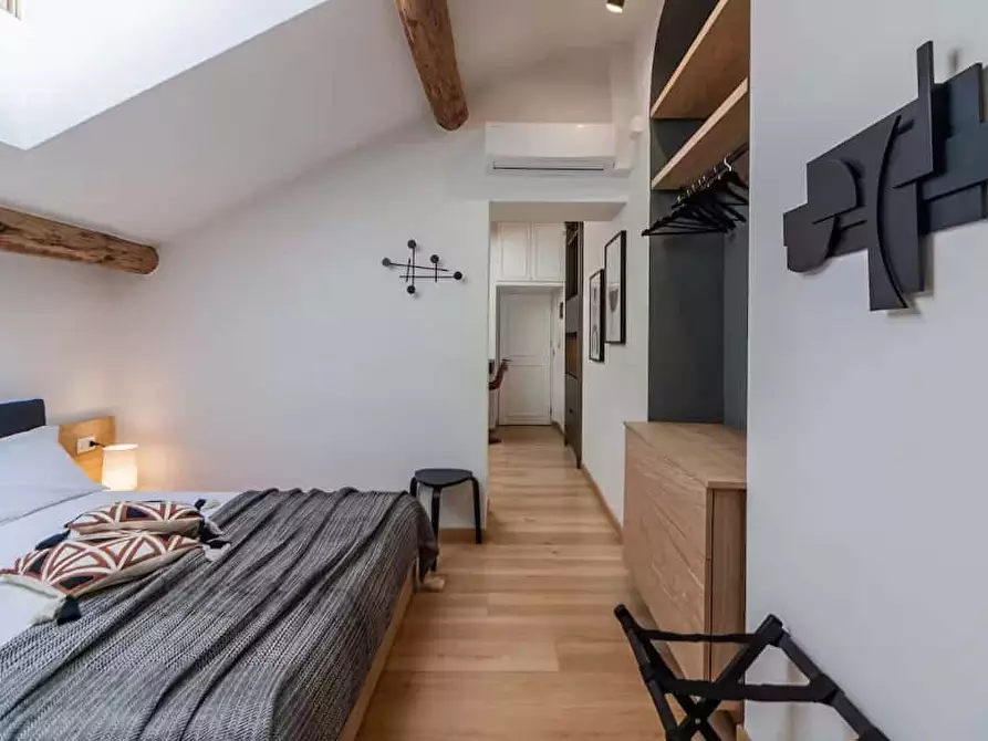 Immagine 16 di Appartamento in affitto  in Via Magenta30 a Como