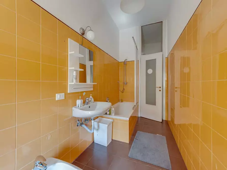 Immagine 7 di Camera in affitto  in Corso di Porta Romana116a a Milano