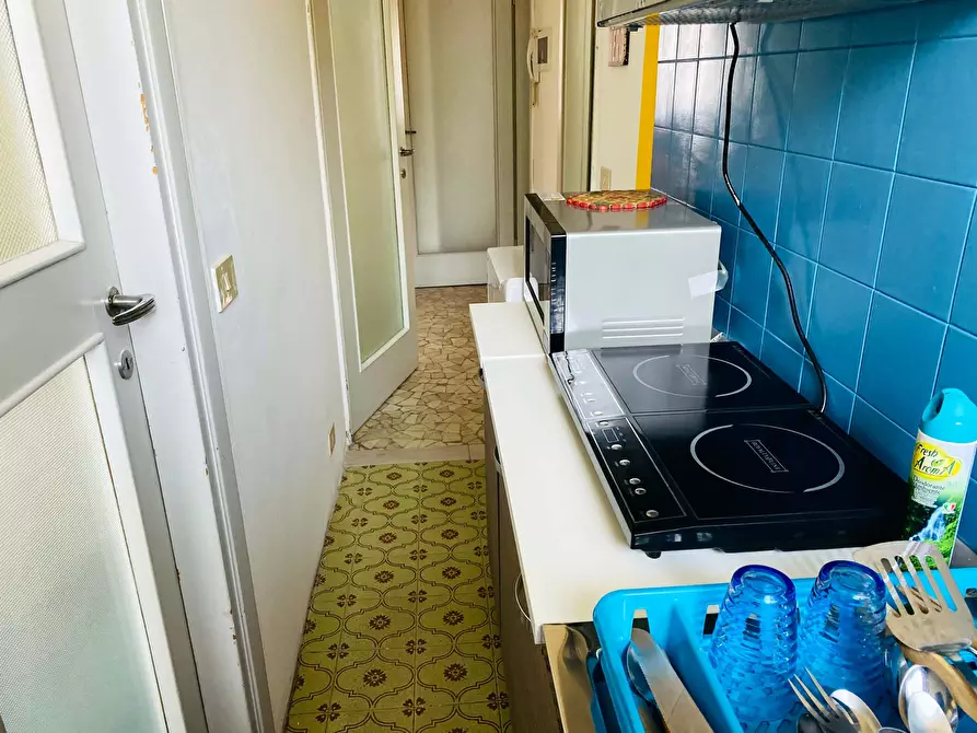 Immagine 20 di Camera in affitto  in Via Giovanni Segantini75 a Milano