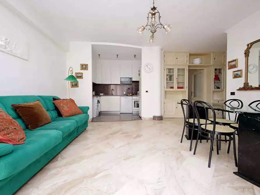 Immagine 19 di Appartamento in affitto  in Via Laurentina3 a Roma