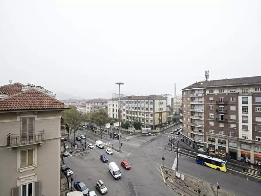 Immagine 34 di Camera in affitto  in Via Madama Cristina142 a Torino