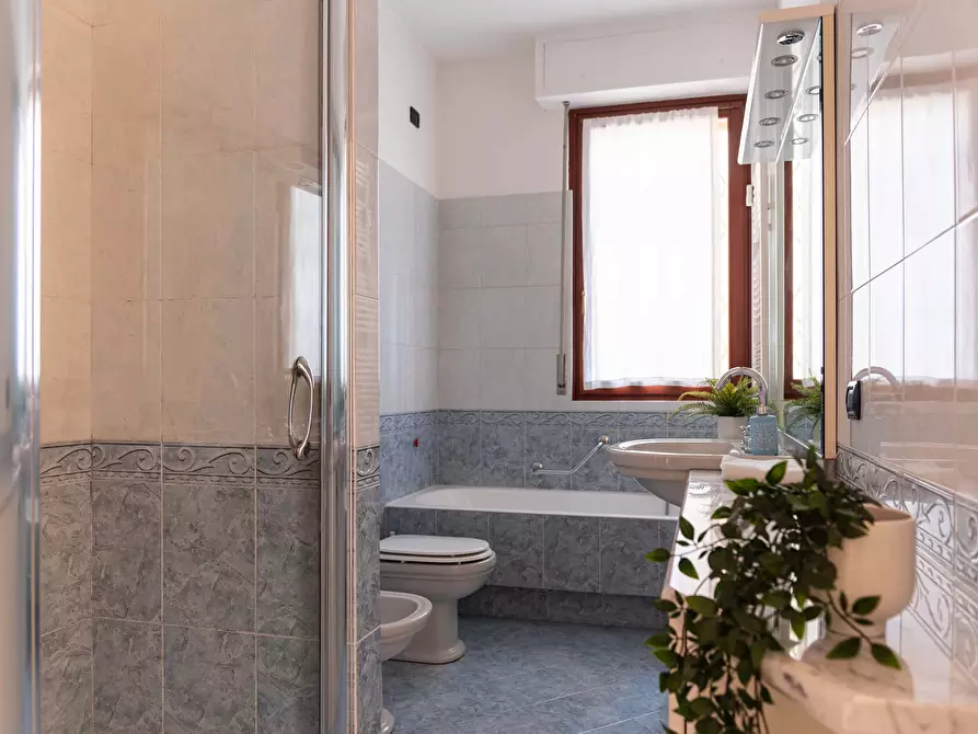 Immagine 20 di Appartamento in affitto  in Via Antonio Cechov21 a Milano