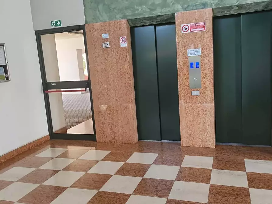 Immagine 10 di Appartamento in affitto  in Via Raimondo Franchetti6 a Verona