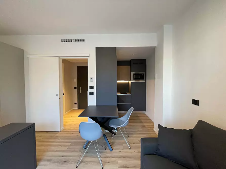 Immagine 5 di Appartamento in affitto  in Viale Monza137 a Milano