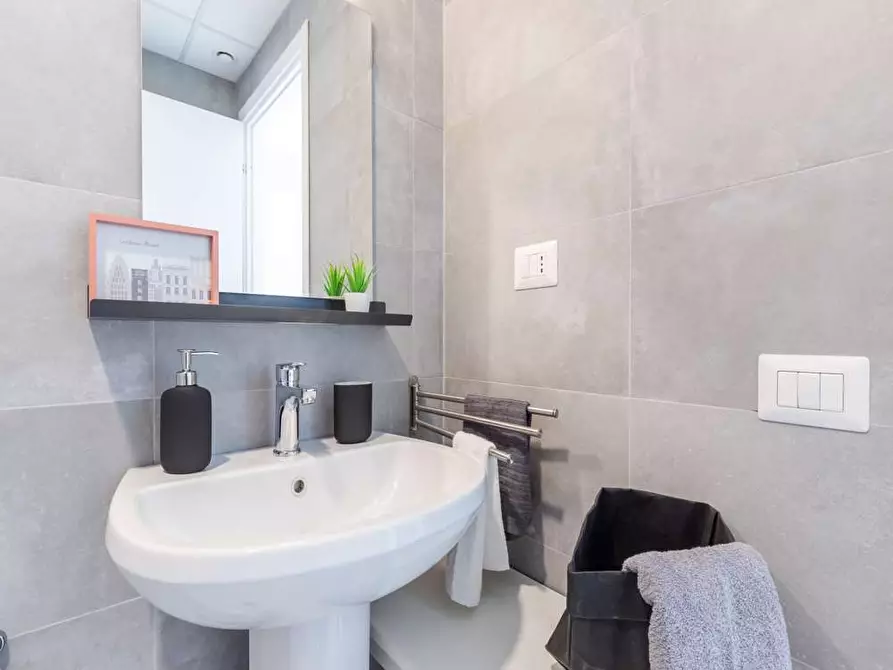 Immagine 5 di Camera in affitto  in Viale Bligny28 a Milano