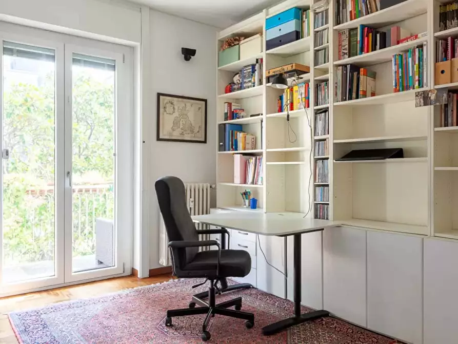 Immagine 17 di Appartamento in affitto  in Via Friuli51 a Milano