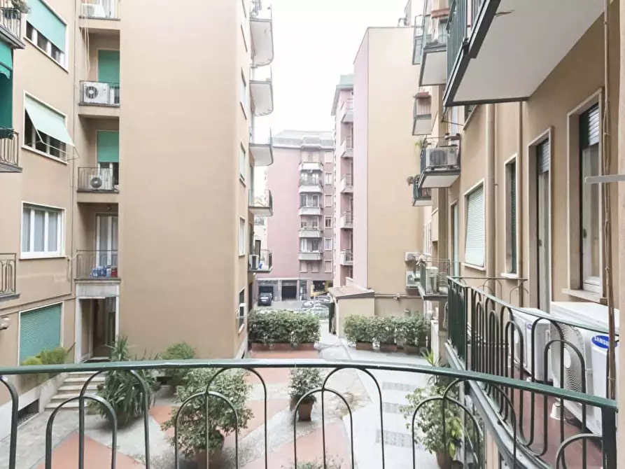 Immagine 8 di Appartamento in affitto  in Via Santa Maria Valle1 a Milano