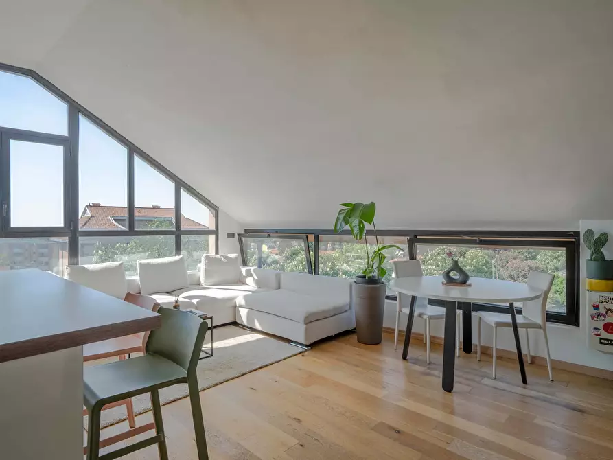 Immagine 13 di Appartamento in affitto  in Viale Ippolito Nievo17 a Busto Arsizio