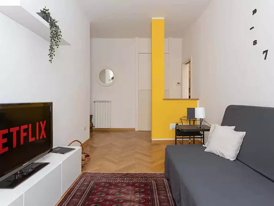 Immagine 8 di Appartamento in affitto  in Piazza della Borsa4 a Trieste