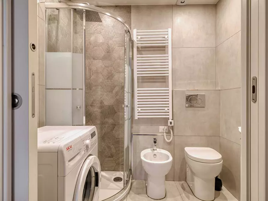 Immagine 25 di Appartamento in affitto  in Via Busseto2 a Milano