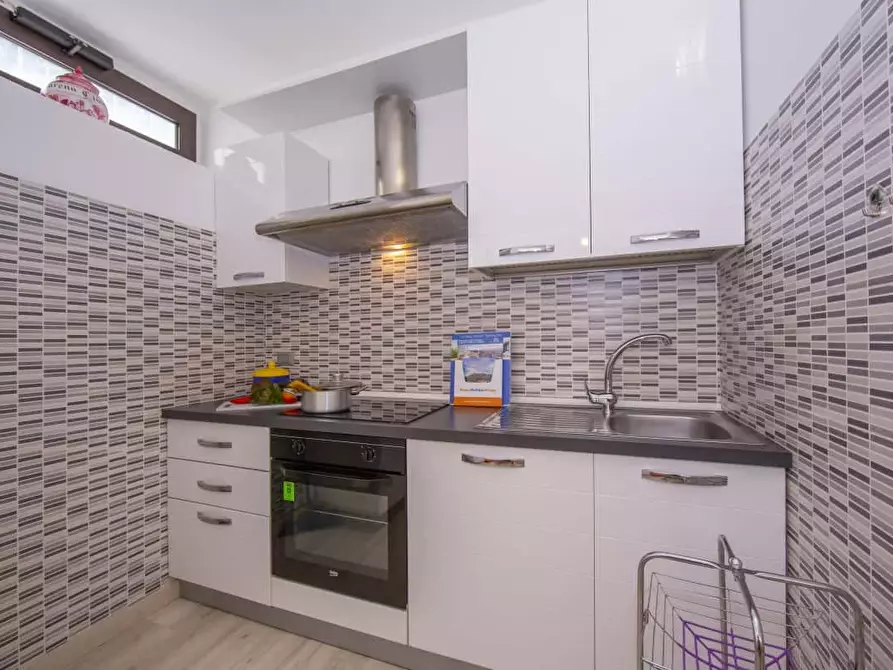 Immagine 8 di Appartamento in affitto  in Via Giovanni Pascoli13 a Alassio