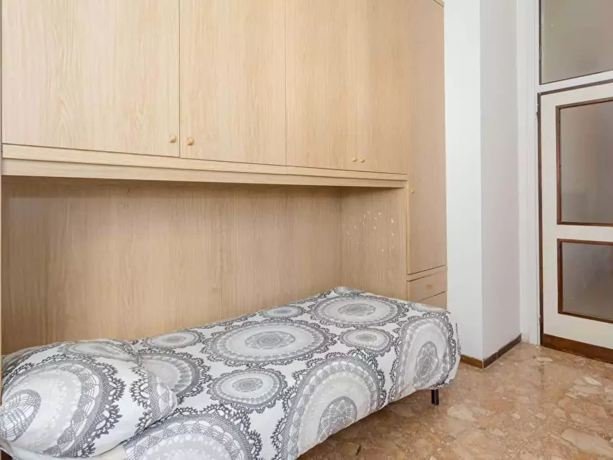 Immagine 27 di Camera in affitto  in Via Michele Saponaro a Milano