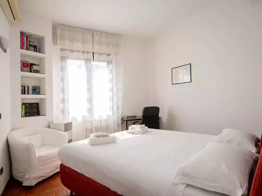 Immagine 5 di Appartamento in affitto  in Via Cadibona16 a Milano