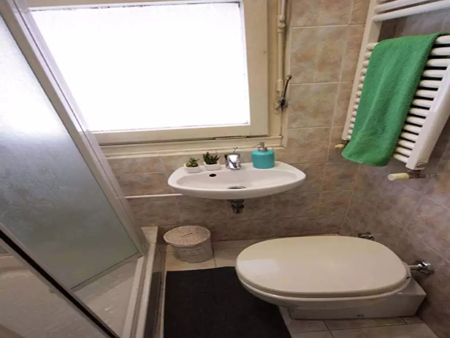 Immagine 10 di Camera in affitto  in Via Carlo Pisacane34 a Milano