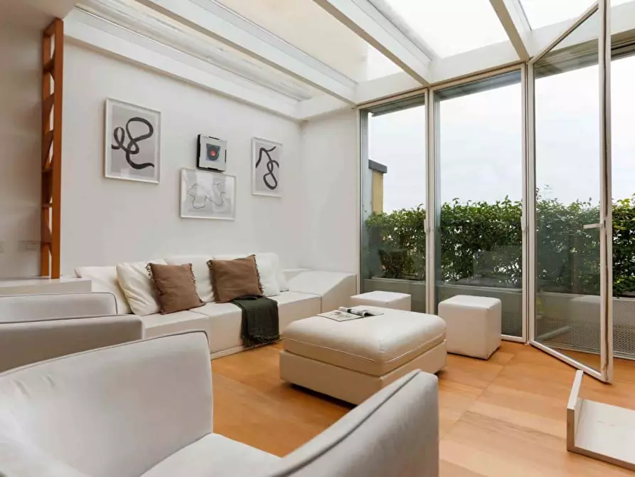 Immagine 19 di Appartamento in affitto  in Viale Cassala59 a Milano