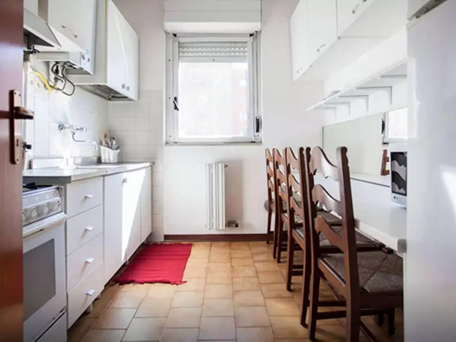 Immagine 7 di Camera in affitto  in Via dei Missaglia a Milano