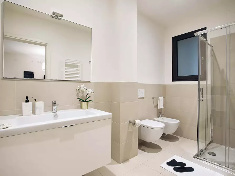 Immagine 6 di Appartamento in affitto  in Strada Maggiore52 a Bologna